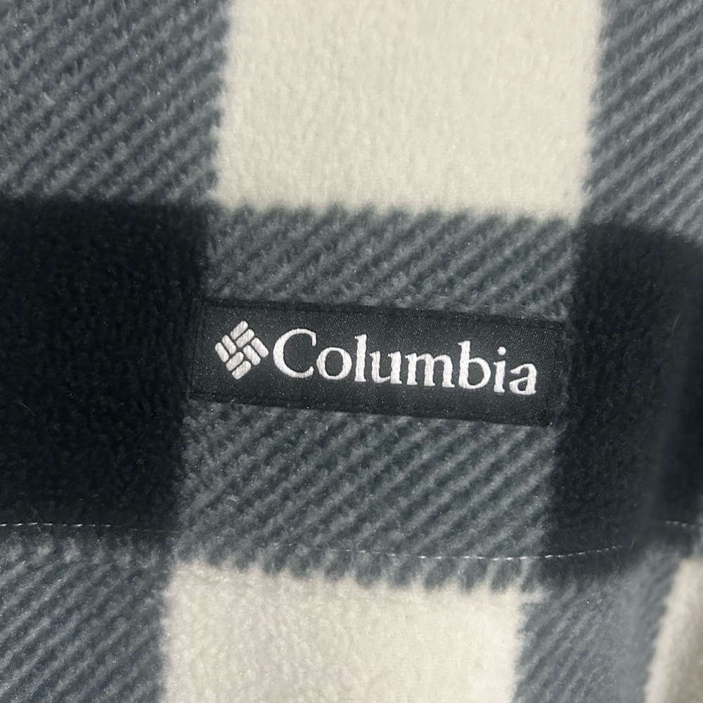 Columbia Black and White Plaid Fleece Jacket - Picture 2 of 5